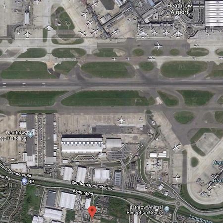 Heathrow Ensuite Rooms- Auto Check In London Kültér fotó